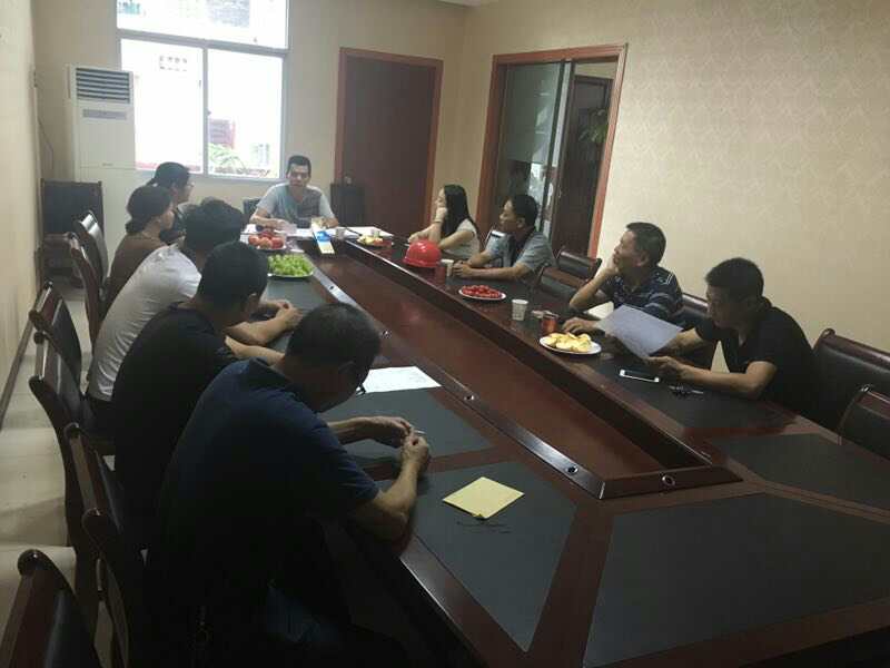 2017年7月1日黨員會議《會議主題：一、學(xué)習(xí)廖俊波找差距、抓落實(shí)主題組織生活會。二、學(xué)習(xí)袁毅同志在學(xué)習(xí)廖俊波同志先進(jìn)事跡座談會上的講話。三、劉云山在福建調(diào)研時(shí)強(qiáng)調(diào)學(xué)習(xí)弘揚(yáng)廖俊波同志崇高精神在為民實(shí)干中發(fā)揮先鋒模范作用的文章?！? onmousewheel=