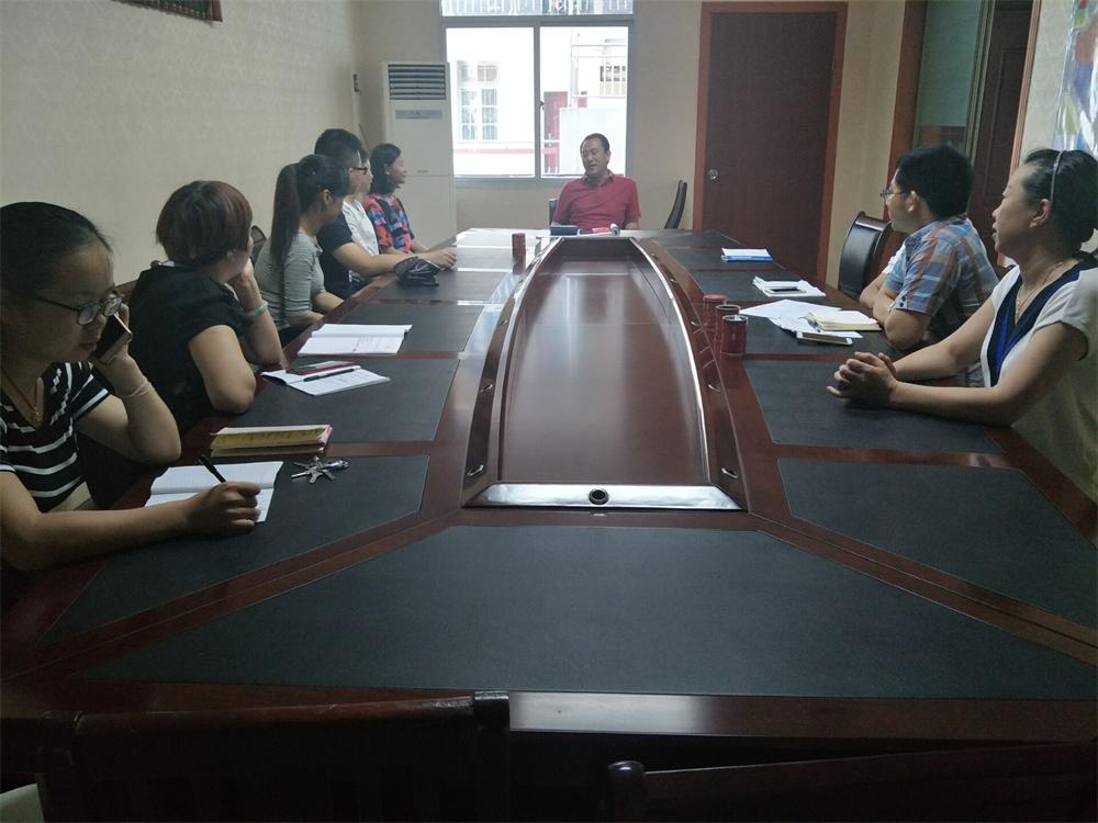 福建易順建筑工程有限公司2017年第一屆：“金秋助學(xué)，學(xué)子圓夢，誠信你我，感恩社會”